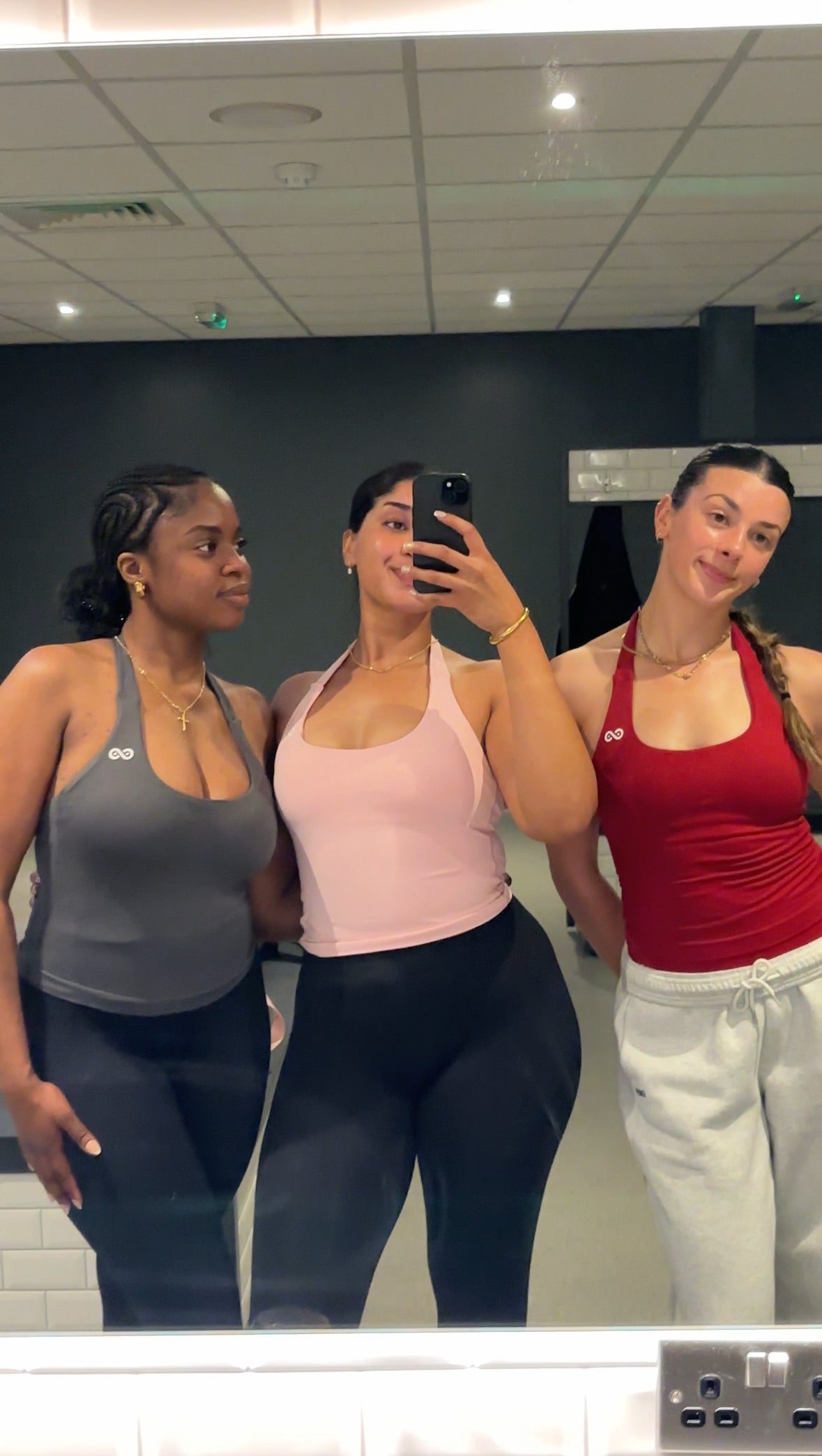See No Limits Performance Top