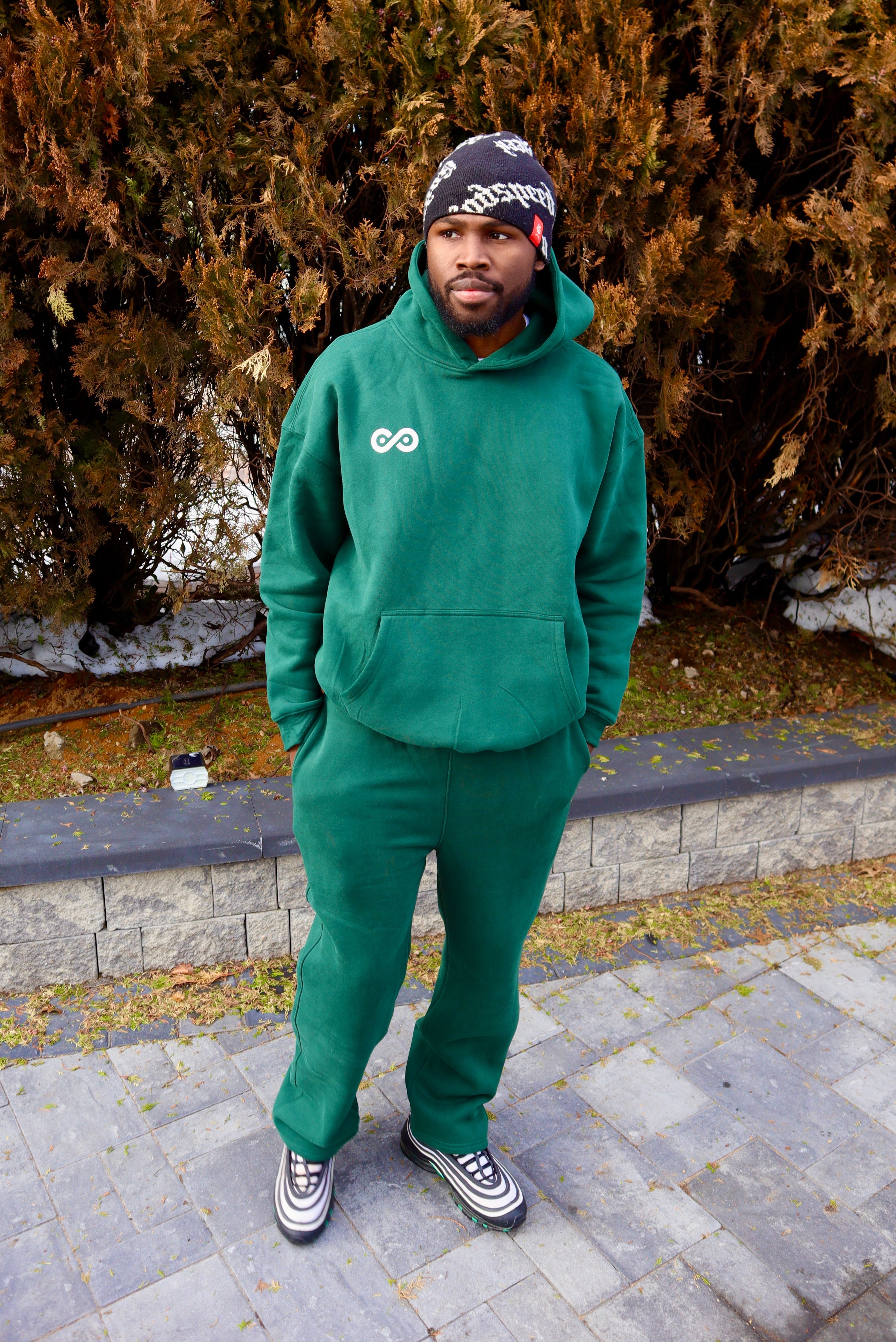Forest Green Heavyweight Sweatsuit – See No Limits
